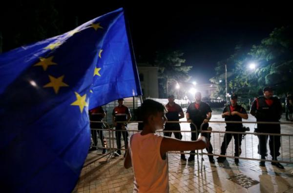 «Καζάνι που βράζει» η Αλβανία ενόψει των δημοτικών εκλογών
