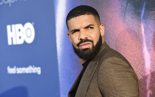 Ο Drake ξεπέρασε σε επιτυχίες τους Beatles στο Billboard Hot 100 Top 10