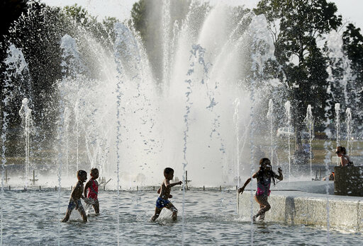 Καμίνι η Ευρώπη λόγω σφοδρού κύματος καύσωνα