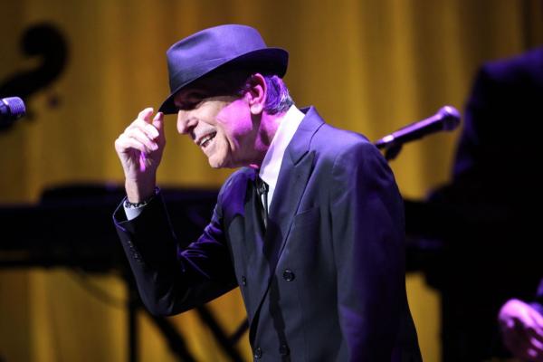 Επιστολές του Λέοναρντ Κοέν στην Μαριάν Ιλείν πουλήθηκαν για 1,2 εκατ. δολάρια