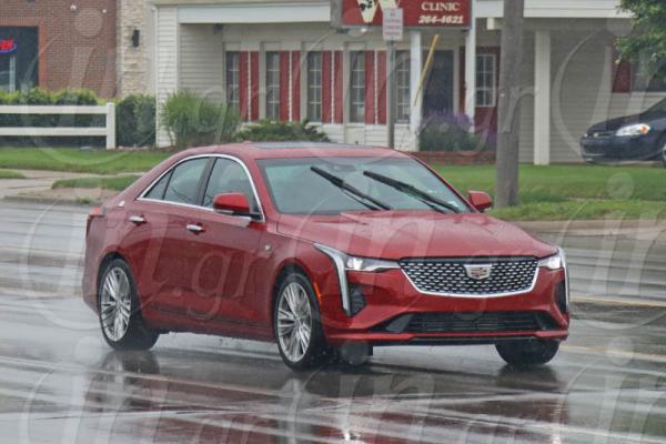 Cadillac CT4 2020: Επί άλλης βάσης