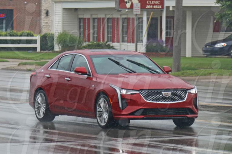 Cadillac CT4 2020: Επί άλλης βάσης