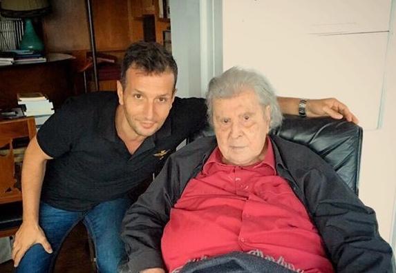 Ο Δημήτρης Μπάσης μιλάει στο in.gr για την μεγάλη συναυλία του Μίκη στο Καλλιμάρμαρο