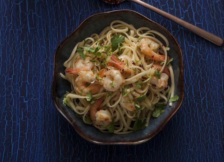 Λιγκουίνι με γαρίδες, λάιμ και κόλιαντρο