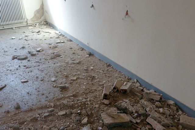 Ανδραβίδα: Ακατάλληλα 30 στα 100 σπίτια μετά τους σεισμούς