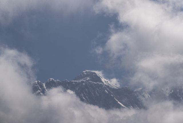 Πού οφείλονται οι θάνατοι ορειβατών στο Έβερεστ
