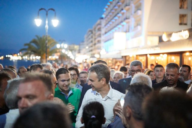 FT: Η επιθυμία των Ελλήνων για αλλαγή ενισχύει τον Μητσοτάκη