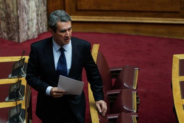 Λοβέρδος: Όσα γίνονται από την κυβέρνηση είναι έξω από το Σύνταγμα