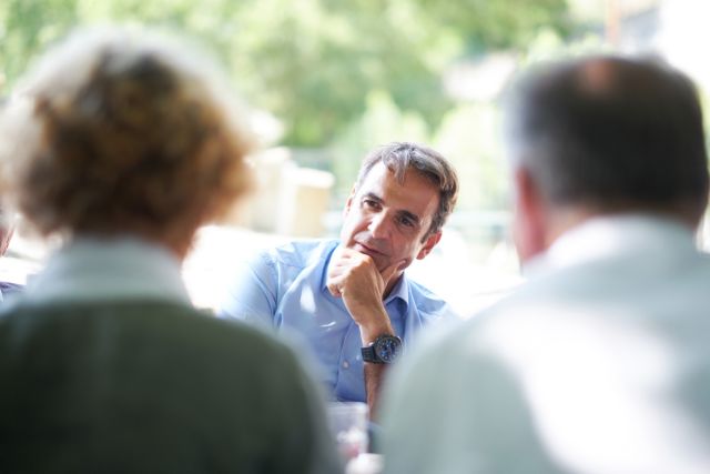 ΝΔ: Τέλος οι κομματικές συγκεντρώσεις – To πρώτο προεκλογικό σποτ