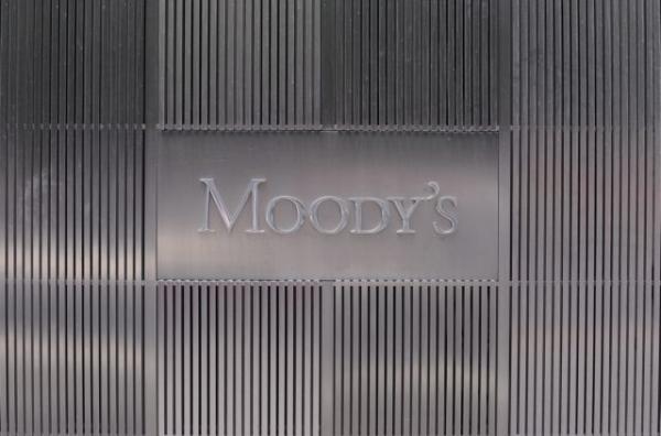 Moody’s maintains positive outlook for Greek banking system