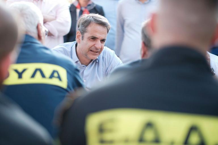 Μητσοτάκης: Η αναδιοργάνωση της πολιτικής προστασίας αρχίζει άμεσα