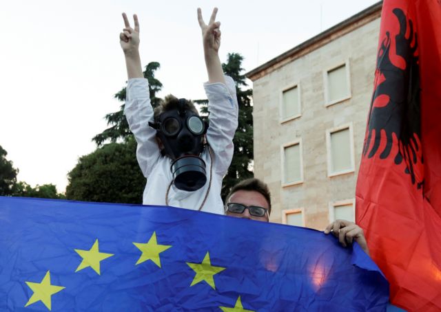 Αλβανία: Άκυρο το διάταγμα Μέτα - Εκλογές στις 30 Ιουνίου