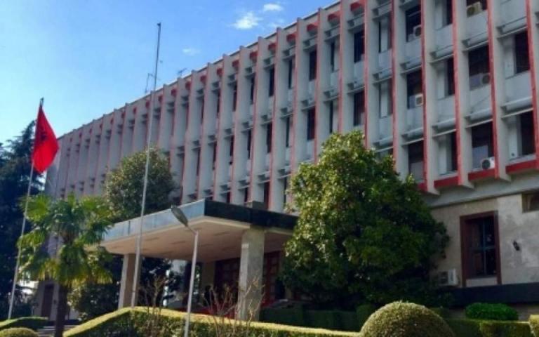 Αλβανία : Επιμένει στον αποκλεισμό Μπελέρη και απαντά στο ελληνικό ΥΠΕΞ