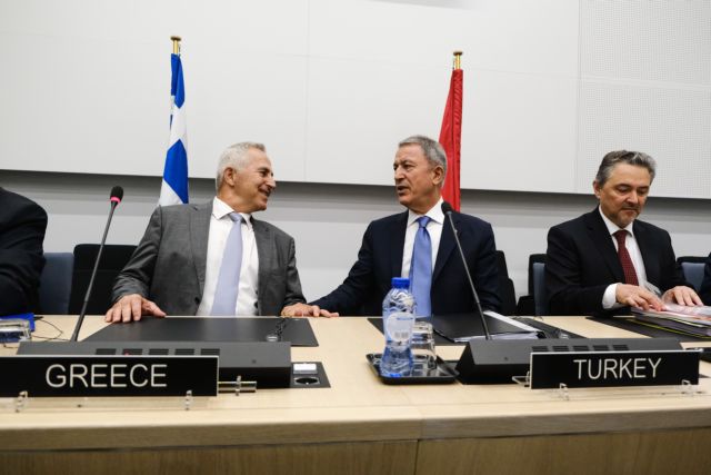 Apostolakis stands by Greek-Turkish military-to military talks, announces CBMs