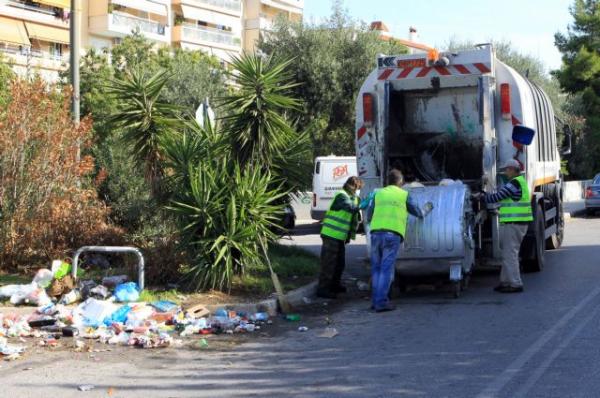 Μετ’ εμποδίων η αποκομιδή των απορριμμάτων στην Αθήνα