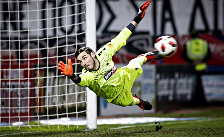 Όλοι (πρέπει) να πωλούνται