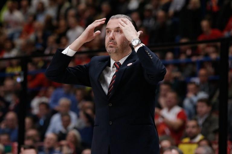 Αρμάνι Μιλάνο : Τέλος ο Πιανιτζιάνι – Ποιος τον διαδέχεται