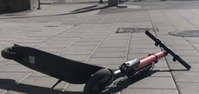 Εύβοια: Σύγκρουση μηχανής με πατίνι – Στο νοσοκομείο οι αναβάτες