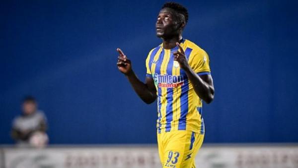 Καμαρά : «Δεν είναι τα χρήματα το σημαντικό για τους πρόσφυγες»