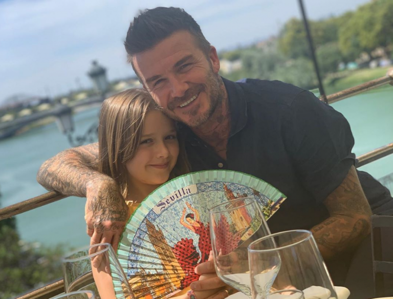 Ο Μπέκαμ φιλά την κόρη του στο στόμα και διχάζει το Ίντερνετ