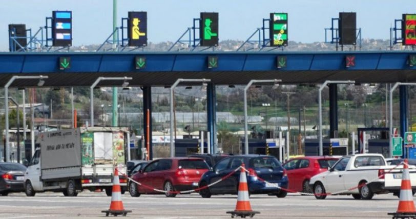 Twitter για αυξήσεις σε Αττική Οδό: «Συνεχίζει να χτυπά αλύπητα την πλουτοκρατία ο ΣΥΡΙΖΑ»