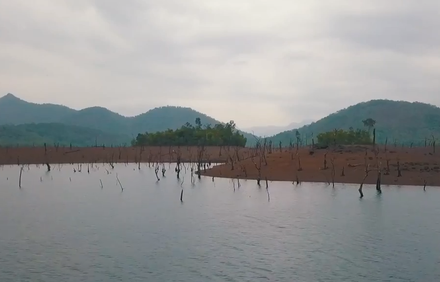 Το χωριό που εμφανίζεται μία φορά το χρόνο