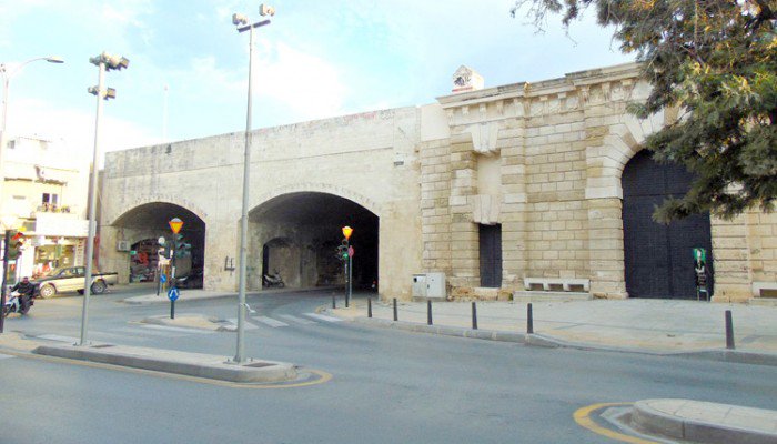 Νεαρός έπεσε στο κενό από τα Ενετικά Τείχη στο Ηράκλειο