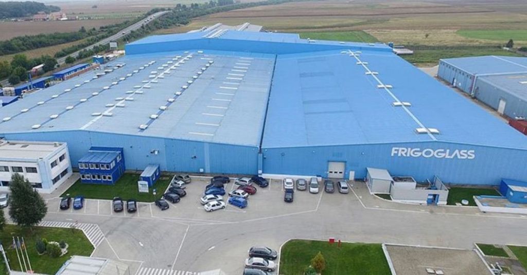 Νέο πλήγμα στην εγχώρια βιομηχανία: Η Frigoglass κλείνει το εργοστάσιο στην Κάτω Αχαΐα