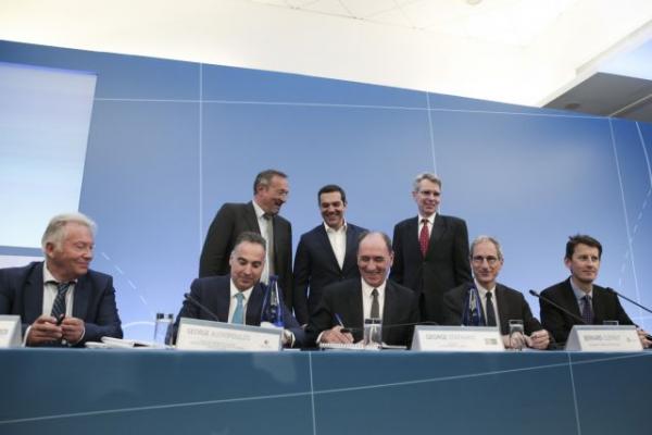 Tsipras: Gas, oil exploration licenses for Exxon, Total upgrade Greece’s geopolitical role