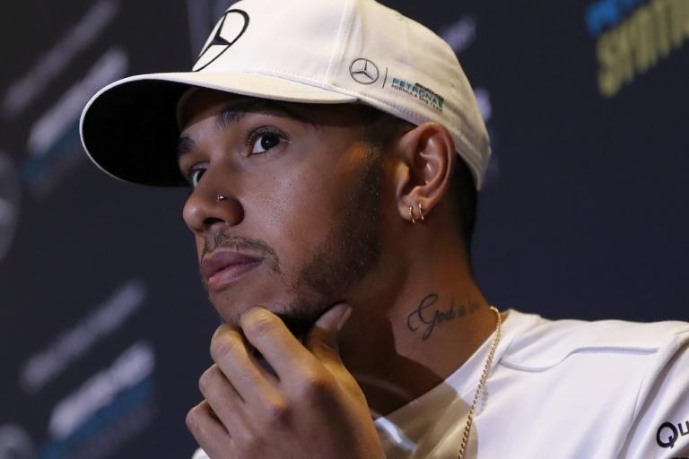 Formula 1 – Χάμιλτον : «Ταχύτερη η Ferrari από τη Mercedes»