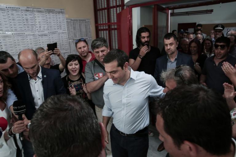 Το νέο δίπολο