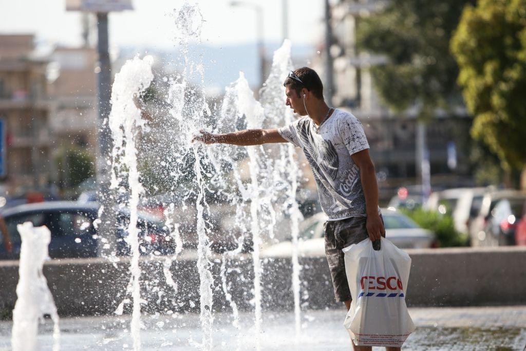 Έρχονται 40άρια – Πού θα χτυπήσει «κόκκινο» ο υδράργυρος