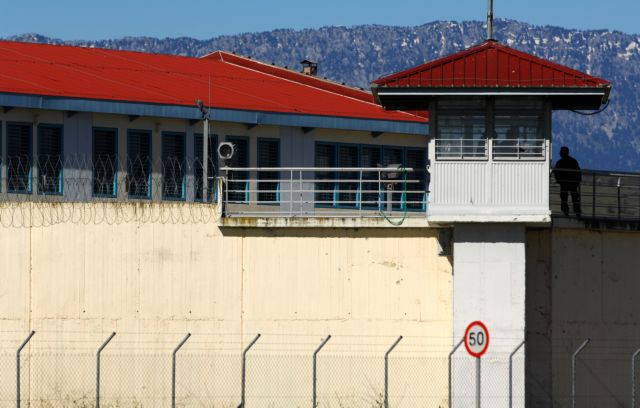 Editorial To Vima: Correctional facilities or hotbeds of crime?