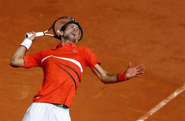 Ρολάν Γκαρός : Στα ημιτελικά με επίδειξη ισχύος ο Τζόκοβιτς