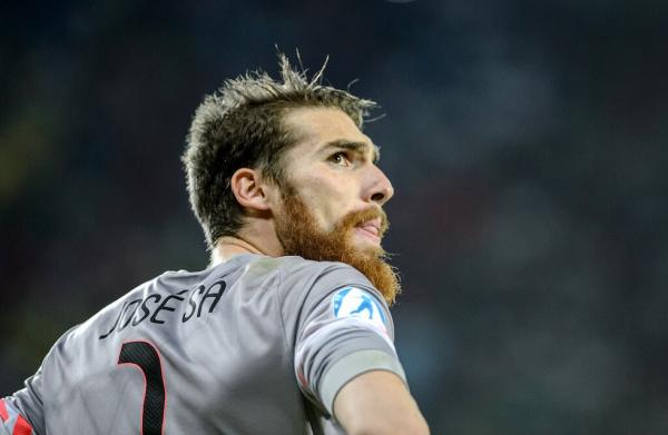 Ο Σα στην ίδια λίστα με Μπερνάρντο Σίλβα και Λίντελοφ (pics)