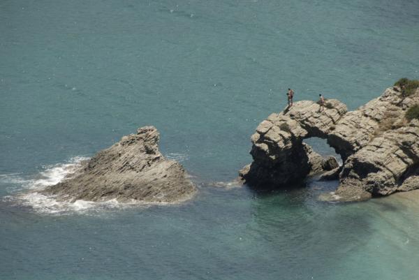 Εύβοια: Το Αυλωνάρι και οι παραδεισένιες ακρογιαλιές του