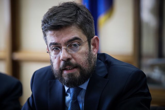 Μετά τον σάλο, ο Καλογήρου φέρνει αλλαγές στο άρθρο για τον βιασμό