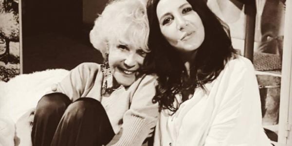 Μαρία Ελένη Λυκουρέζου: «Μου λείπει το γέλιο της»