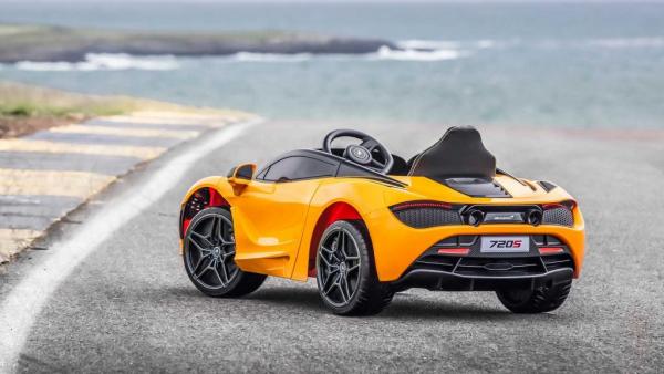 McLaren 720S υπό κλίμακα
