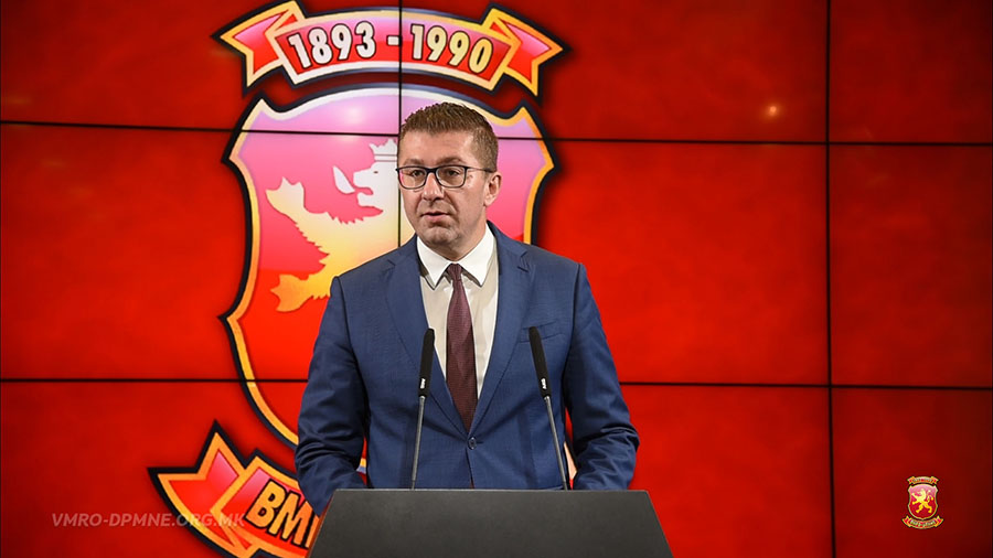 Μίτσκοσκι : Πρόθυμος να επαναδιαπραγματευθώ με τον Μητσοτάκη τη Συμφωνία των Πρεσπών | in.gr