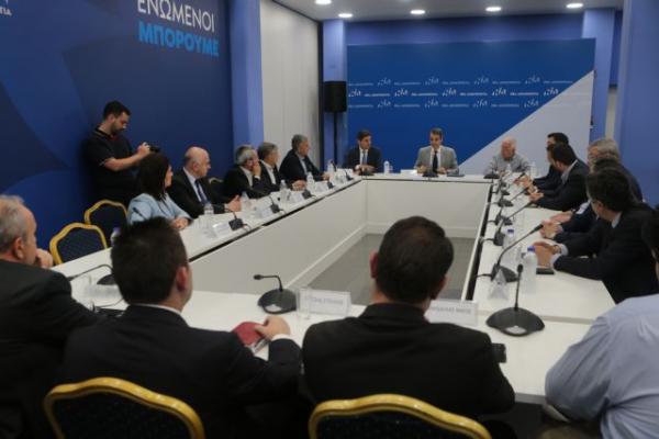 Συμβούλιο Περιφερειαρχών προανήγγειλε ο Μητσοτάκης