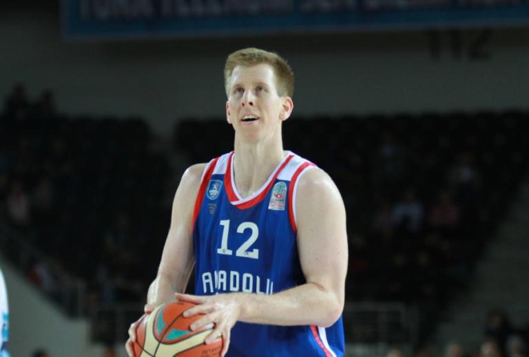 Αποχωρεί από την Εφές ο Μότουμ