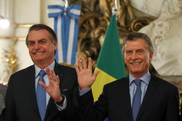Μπολσονάρου : Προτείνει υιοθέτηση κοινού νομίσματος μεταξύ Βραζιλίας και Αργεντινής