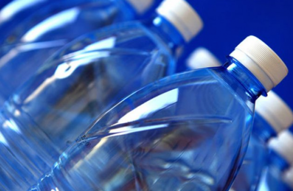 Άγνωστες οι επιπτώσεις των μικροπλαστικών σωματιδίων στην υγεία του ανθρώπου