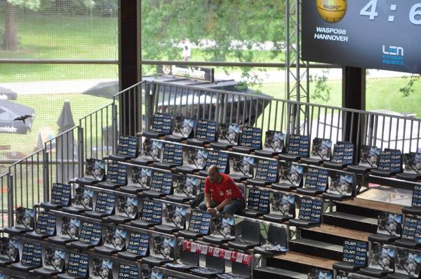 Στην κερκίδα τέσσερις ώρες πριν από την έναρξη για τον Ολυμπιακό