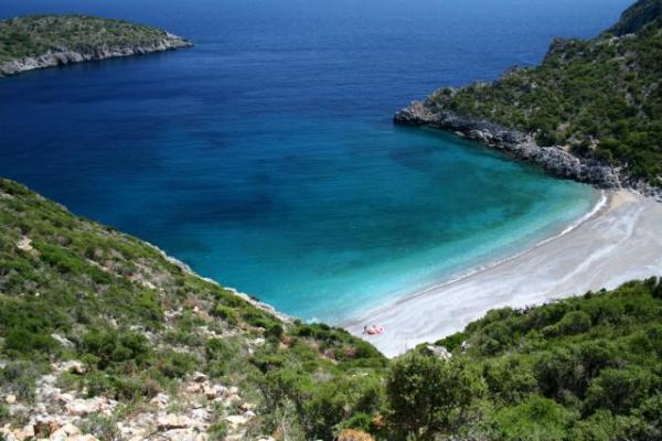 Εξαιρετικής ποιότητας τα νερά στις ελληνικές παραλίες
