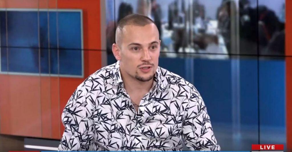 Η δύναμη της θέλησης: Ο μοναδικός μονόχειρας πυγμάχος στον κόσμο στο One Channel