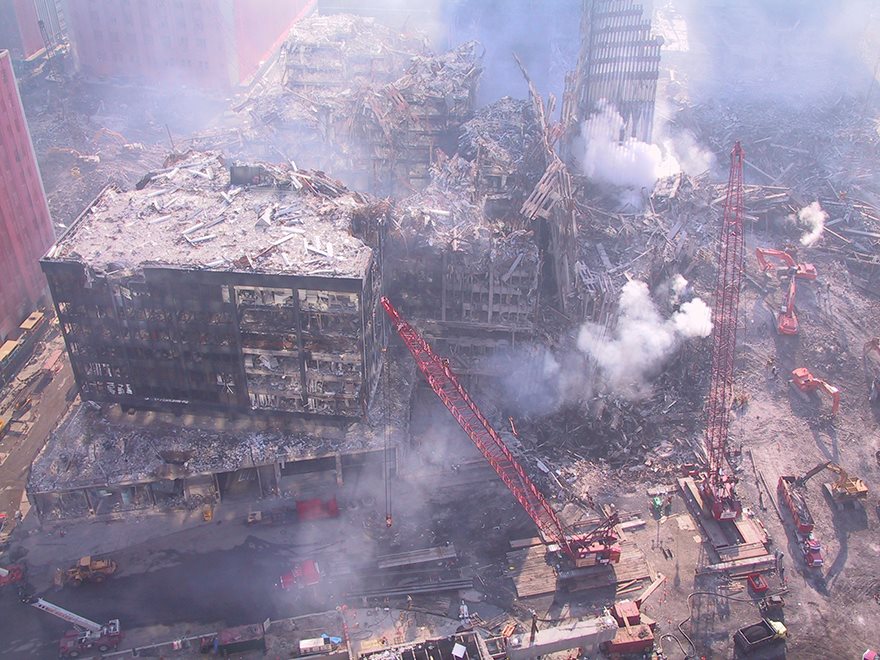11η Σεπτεμβρίου: Νέες φωτογραφίες που κόβουν την ανάσα