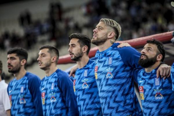 Εθνική : Μαγνητική ο Σιώπης