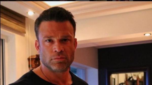 Κώστας Σόμμερ: Πέθανε το κατοικίδιο του